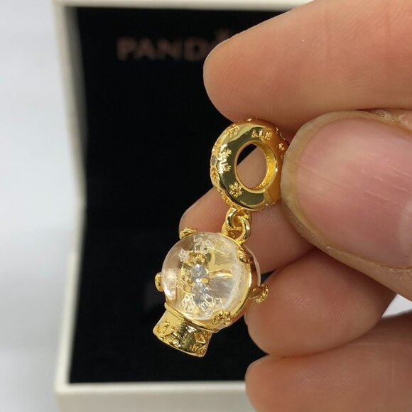 ✨🔥Pandora Heart Snowflake Snow Globe Dangle Charm